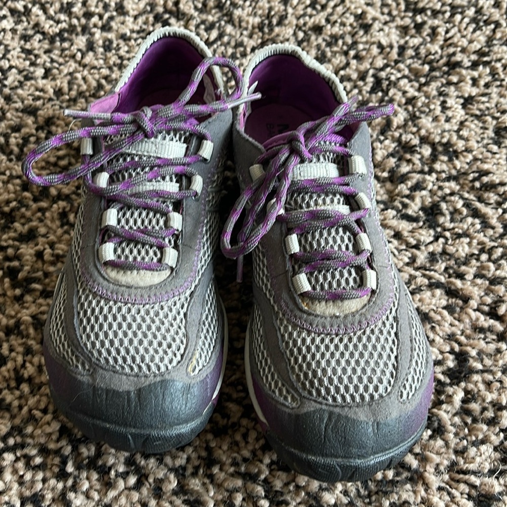 Merrell Women's Gray And Purple Barefoot Shoes Size